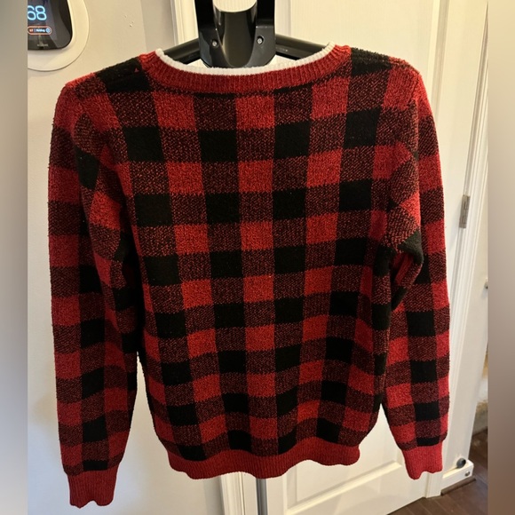 Christmas Sweater - Picture 5 of 6